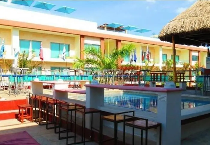 Hostel Rio Playa